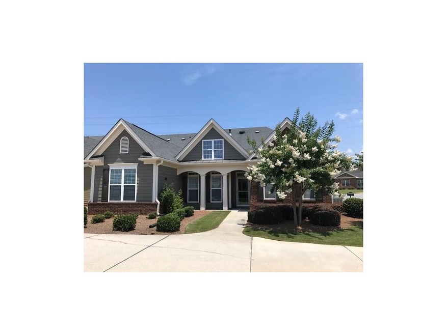 IMMACULATE END UNIT RANCH CONDO LOCATED IN BROOKST