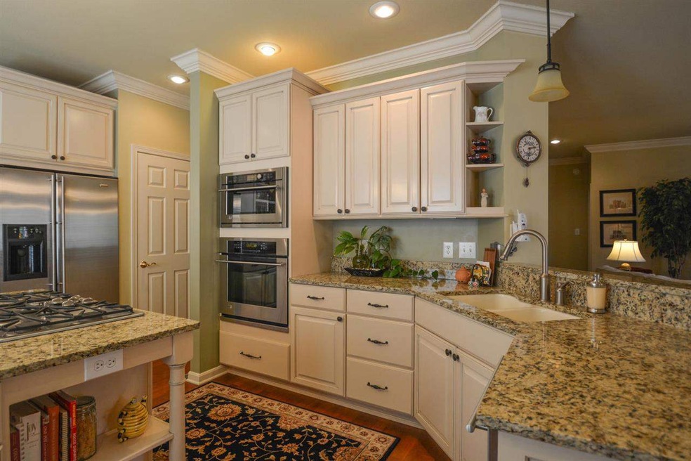 1023 S Fieldcrest Ct, Bloomington, IN 47401 - photo 1