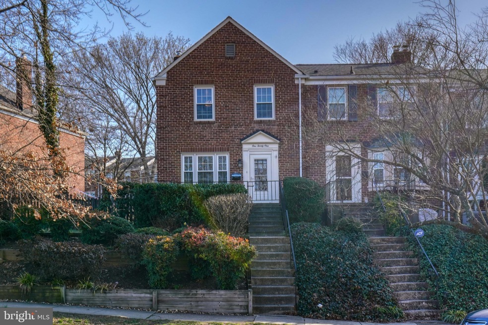 121 Stanmore Rd, Baltimore, MD 21212 - photo 1