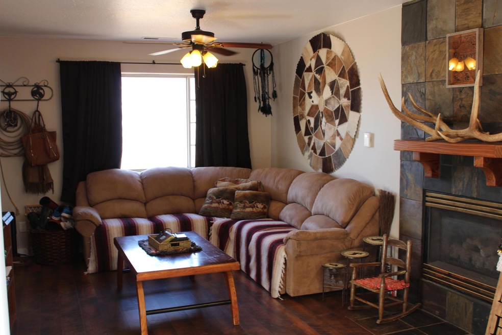 611 W 60 N, Parowan, UT 84761 - photo 1