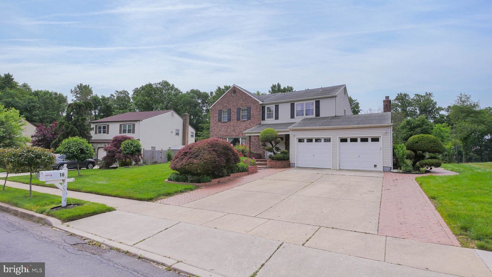 16 Greentree Way, Cherry Hill, NJ 08003 - photo 1