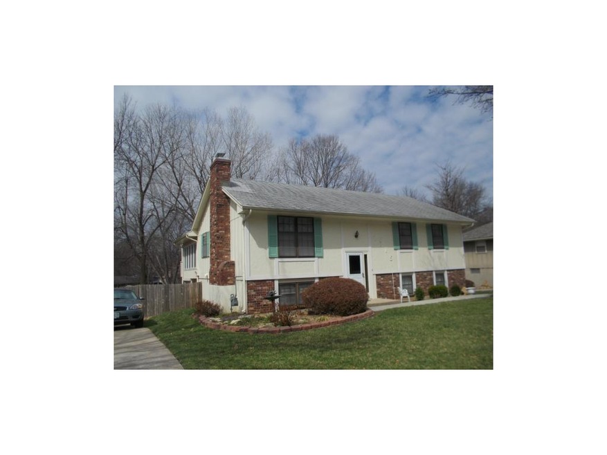 Great home with large yard and plenty of space