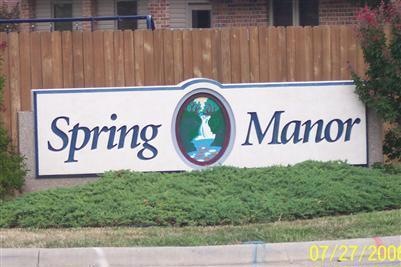 Spring Manor sign