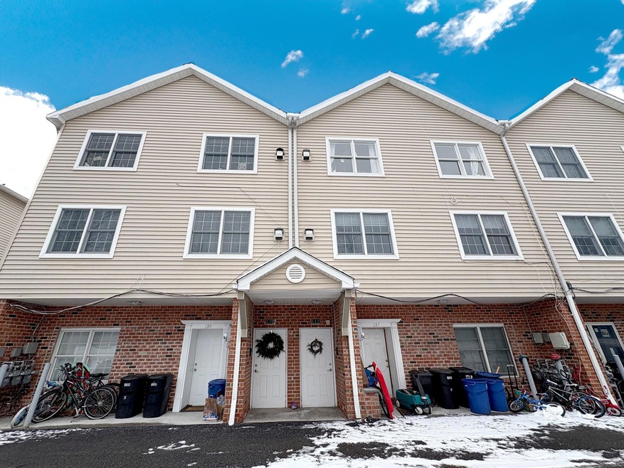 137 Montgomery Ave unit B, Scarsdale, NY 10583 - photo 1