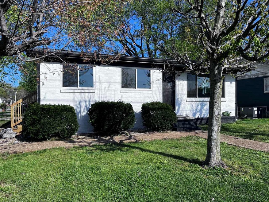 308 Robey St, Franklin, KY 42134 - photo 1