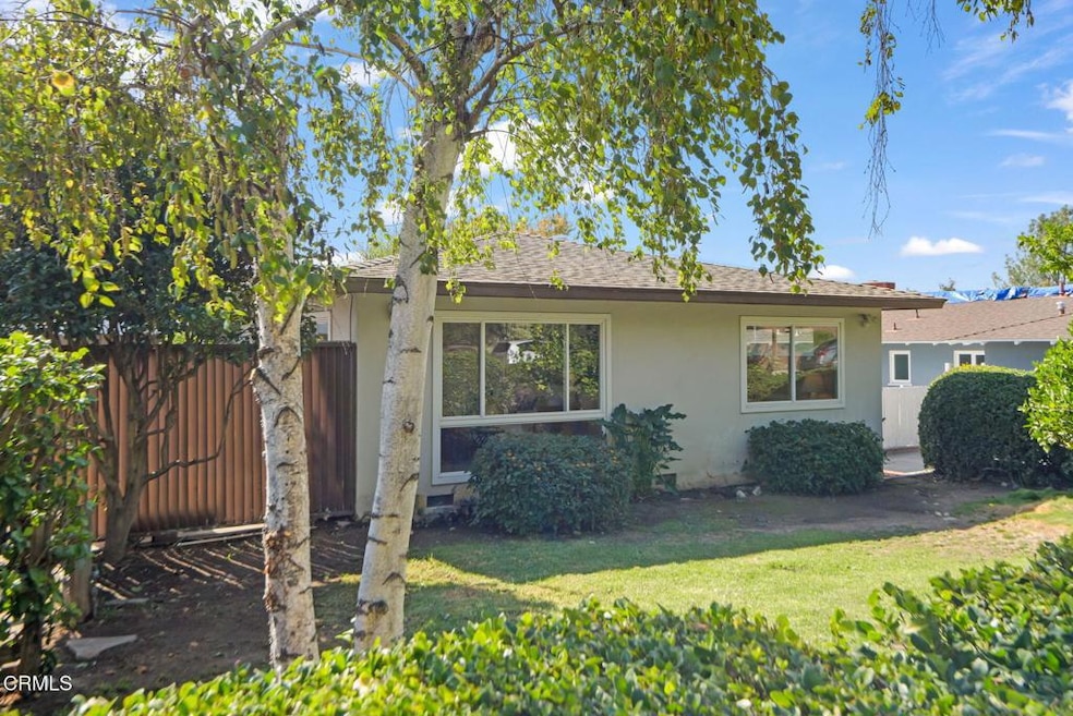 2702 Orange Ave, La Crescenta, CA 91214 - photo 1
