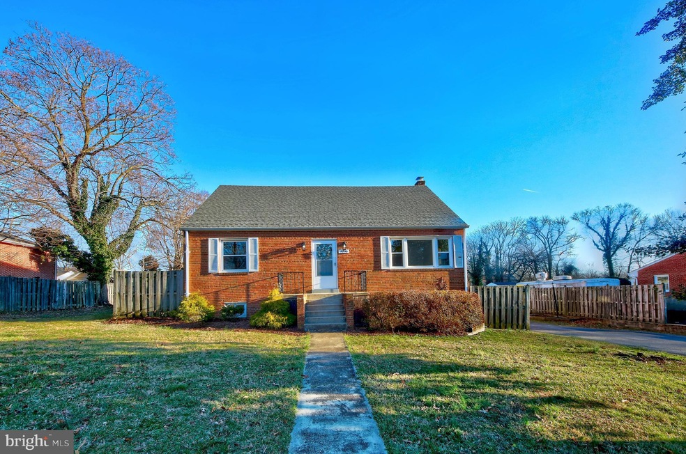 4846 Long View Rd, Temple Hills, MD 20748 - photo 1