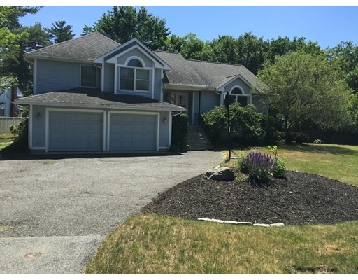 1107 Salem St, Lynn, MA 01904 - photo 1