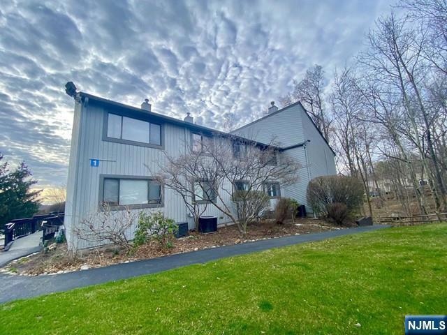 207 Cypress Ct unit 207, Ramsey, NJ 07446 - photo 1