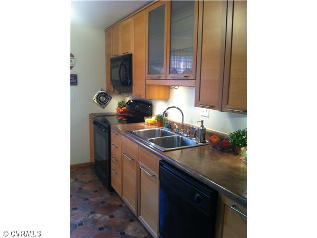 Kitchen - Wonderfui and inviting kitchen designed 