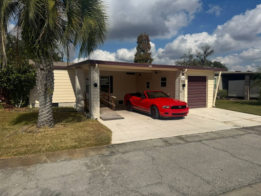 519 Lake Cir, Plant City, FL 33565 - photo 1