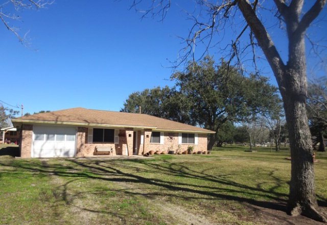 1218 County Road 677, Brazoria, TX 77422 - photo 1