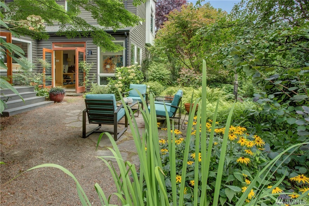 3228 74th Ave SE, Mercer Island, WA 98040 - photo 1