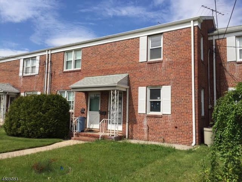 824 N Stiles St, Linden, NJ 07036 - photo 1