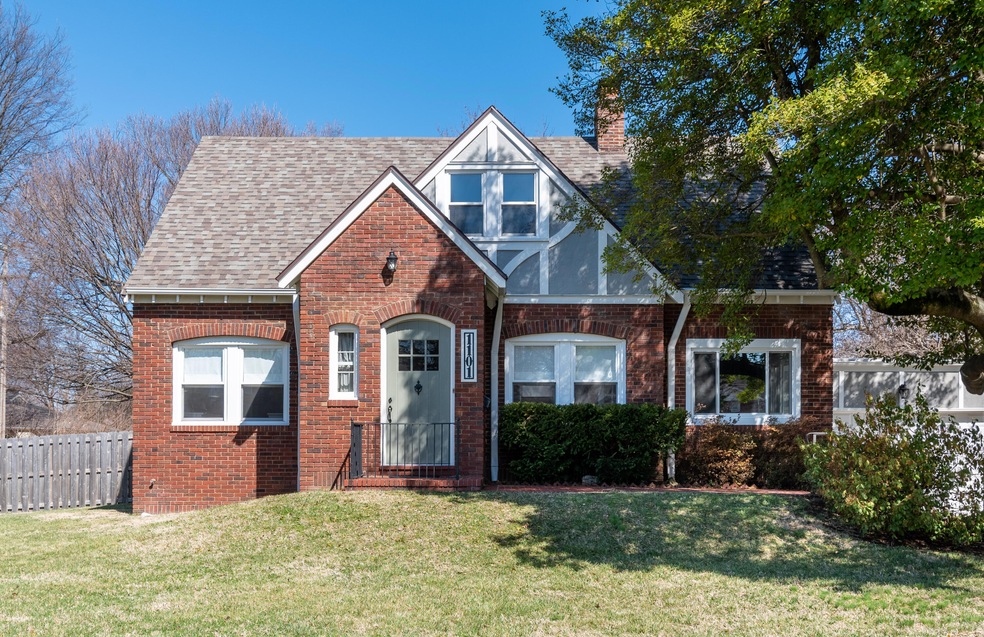 1101 E. Stanford, Spfd, MO-2