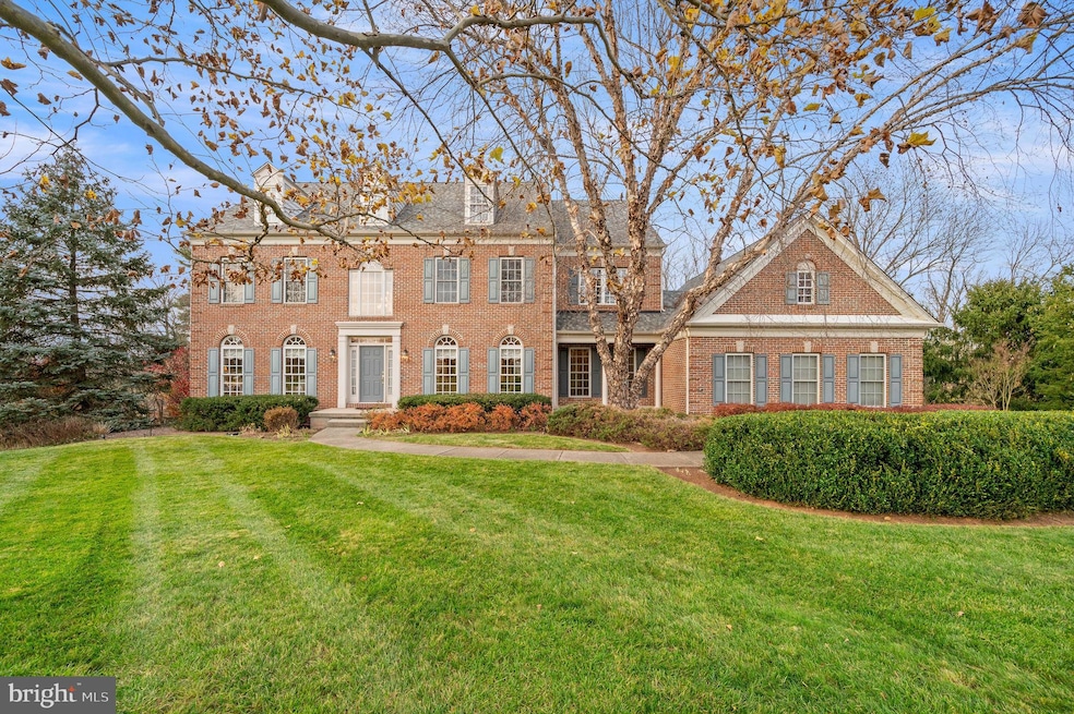 151 Magnolia Dr, Phoenixville, PA 19460 - photo 1