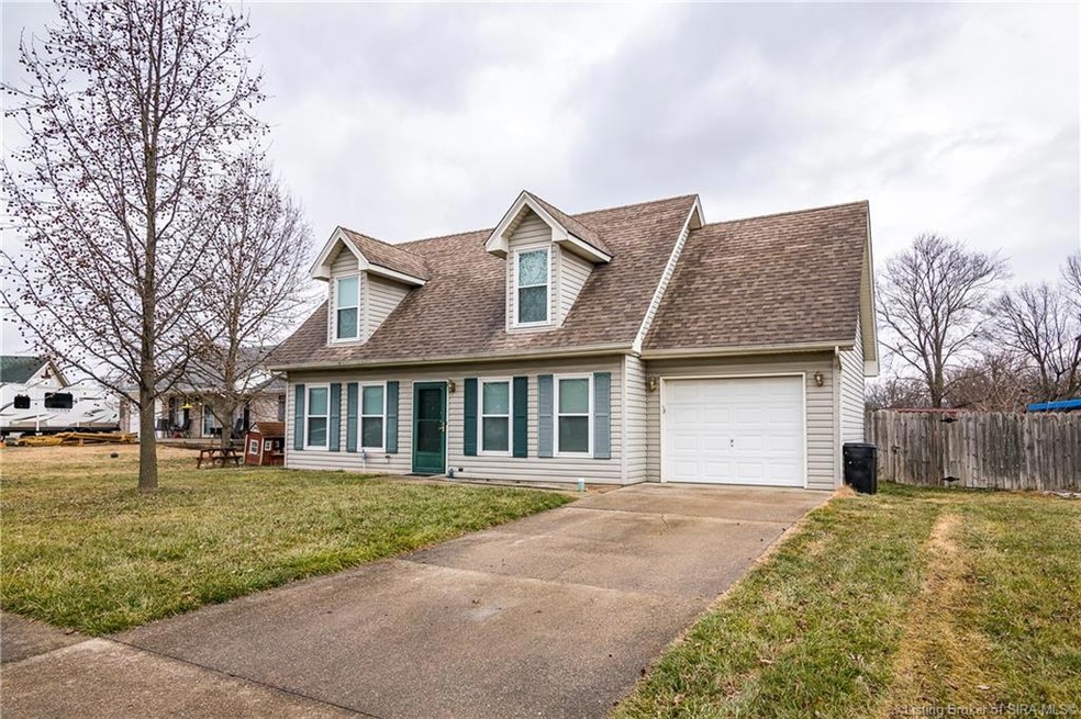 1840 Aspen Ct, New Albany, IN 47150 - photo 1