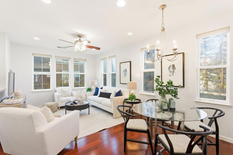 203 Peppermint Tree Terrace unit 8, Sunnyvale, CA 94086 - photo 1