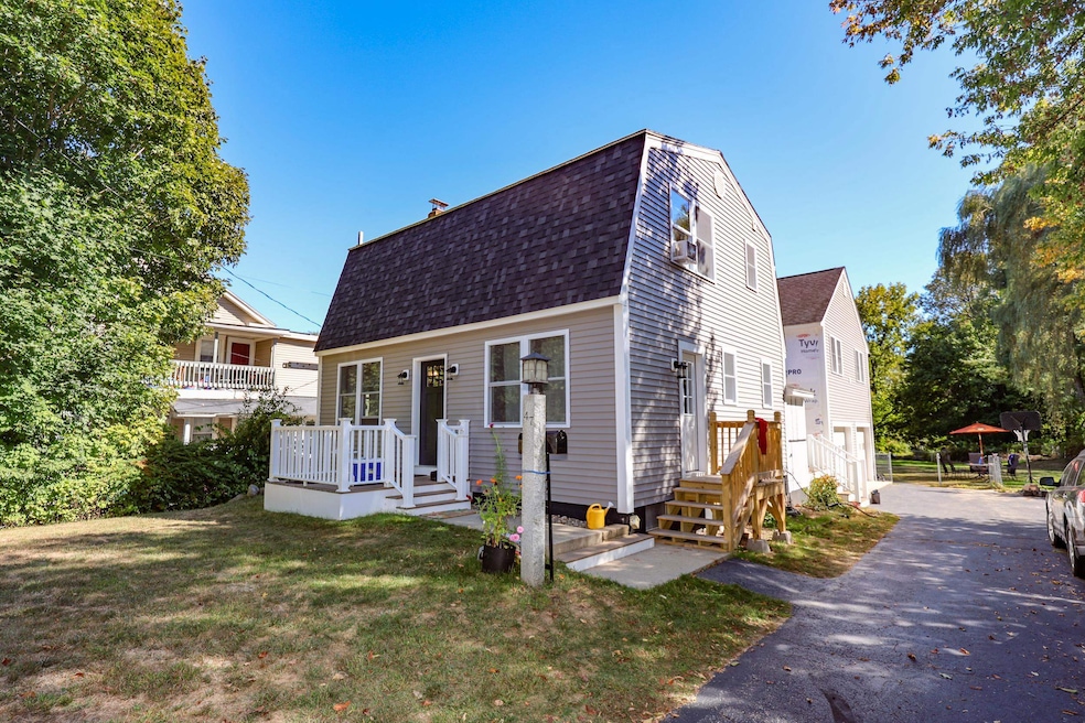 47A Elm St unit A, Concord, NH 03303 - photo 1