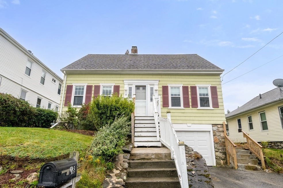 18 Kalmar St, Worcester, MA 01606 - photo 1