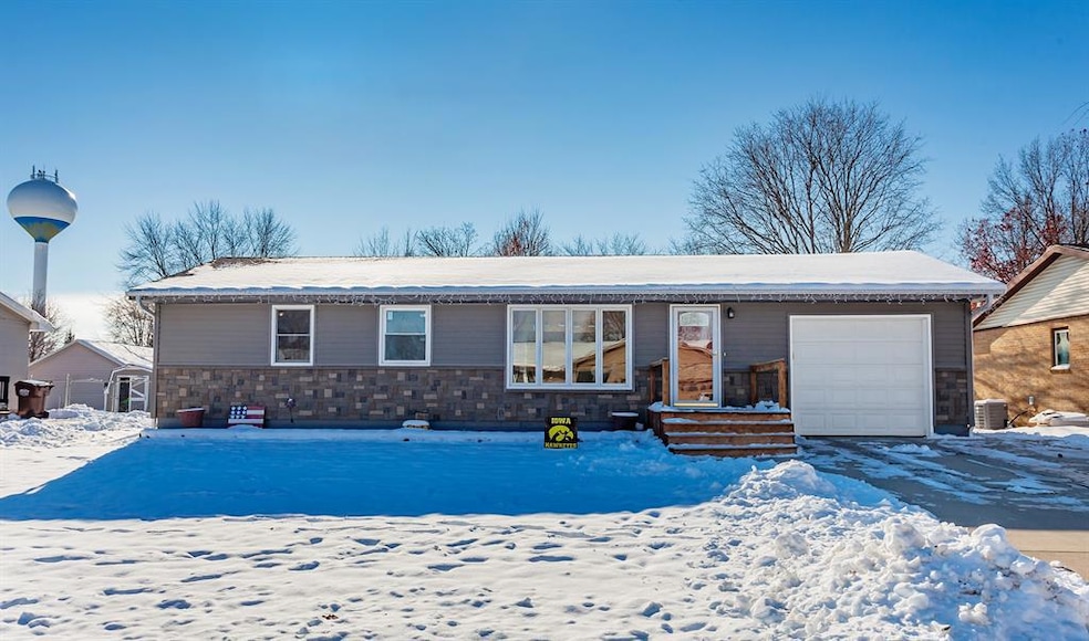 602 North St, Maxwell, IA 50161 - photo 1