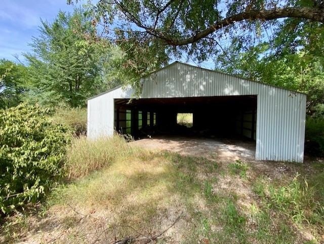 2.8 acres
