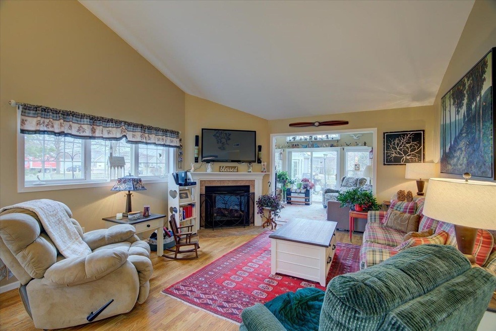 33 Northlight Way, Fitchburg, WI 53711 - photo 1