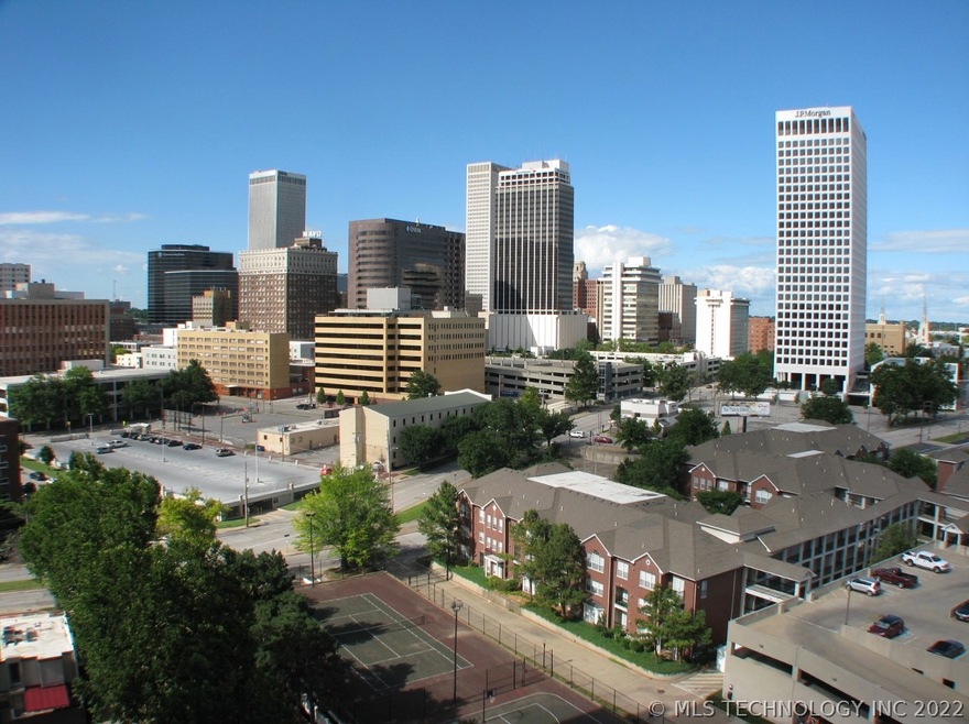 Look at this gorgeous view of downtown Tulsa from