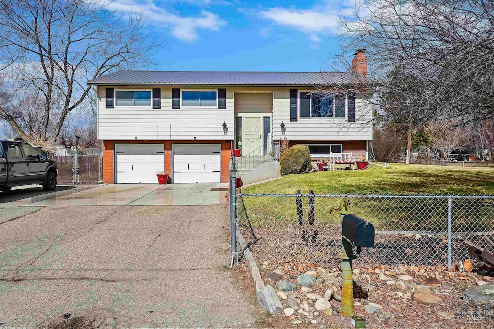 Sold • Co-Listing Agent