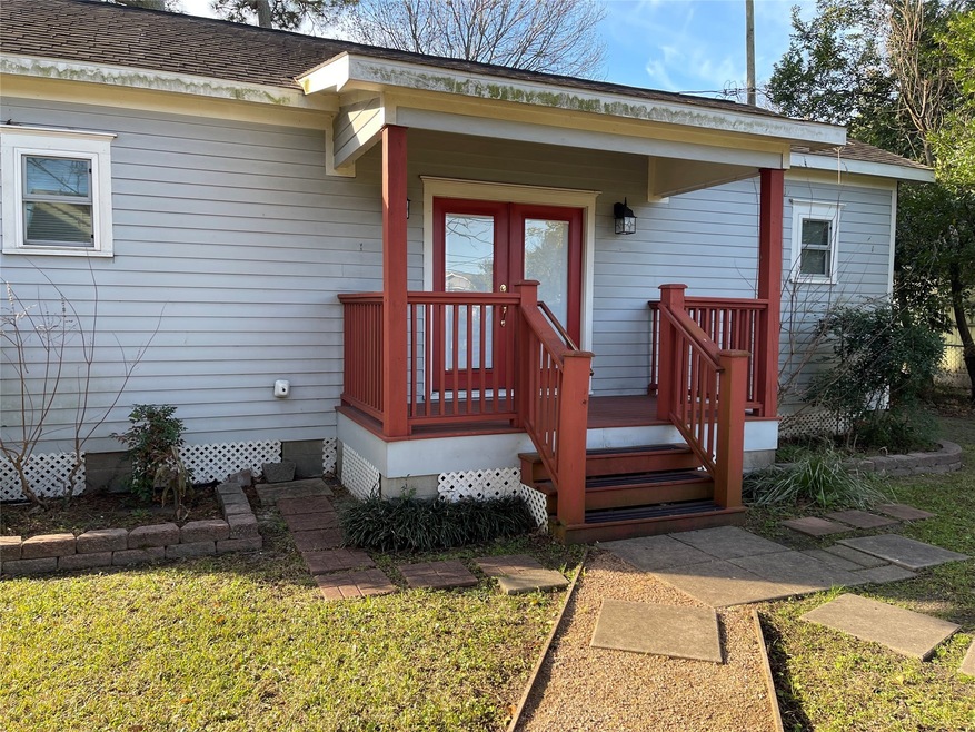 705 W 34th St, Houston, TX 77018 - photo 1