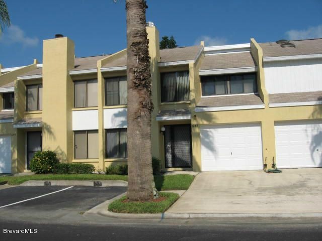 CEDAR SIDE 647 FRNT