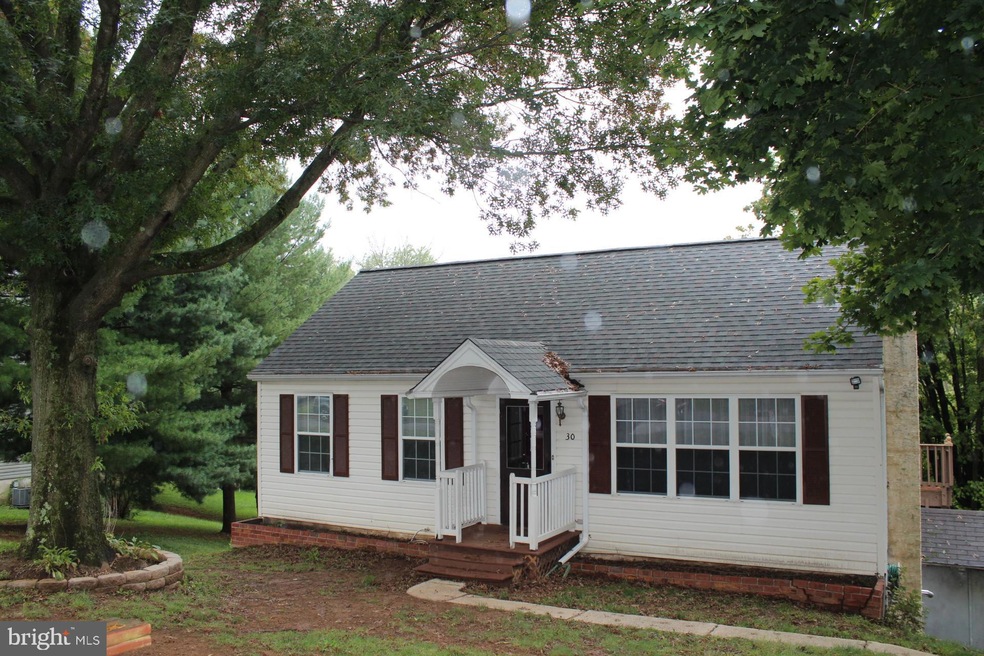 30 Alans Ln, Boyertown, PA 19512 - photo 1