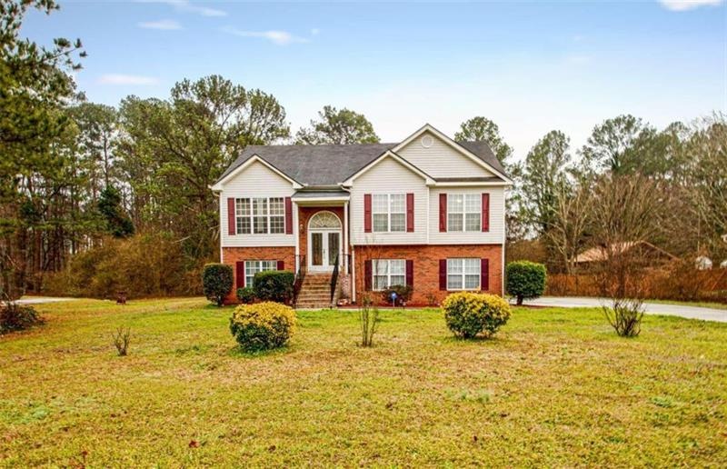 2841 Lake Jodeco Rd, Jonesboro, GA 30236 - photo 1