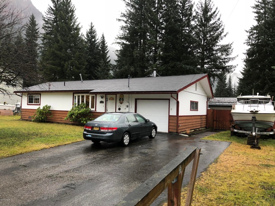 8486 Thunder Mountain Road