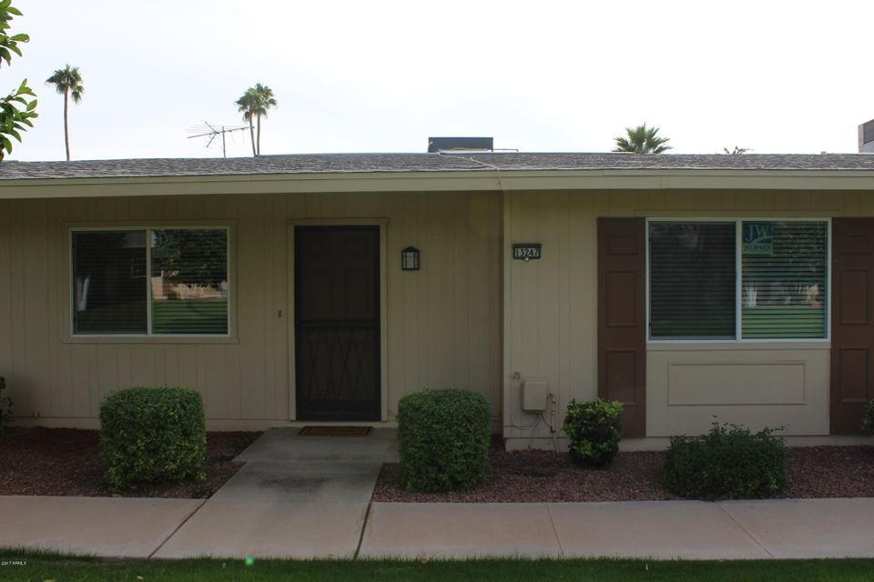 13247 N 110th Ave unit 15B, Sun City, AZ 85351 - photo 1