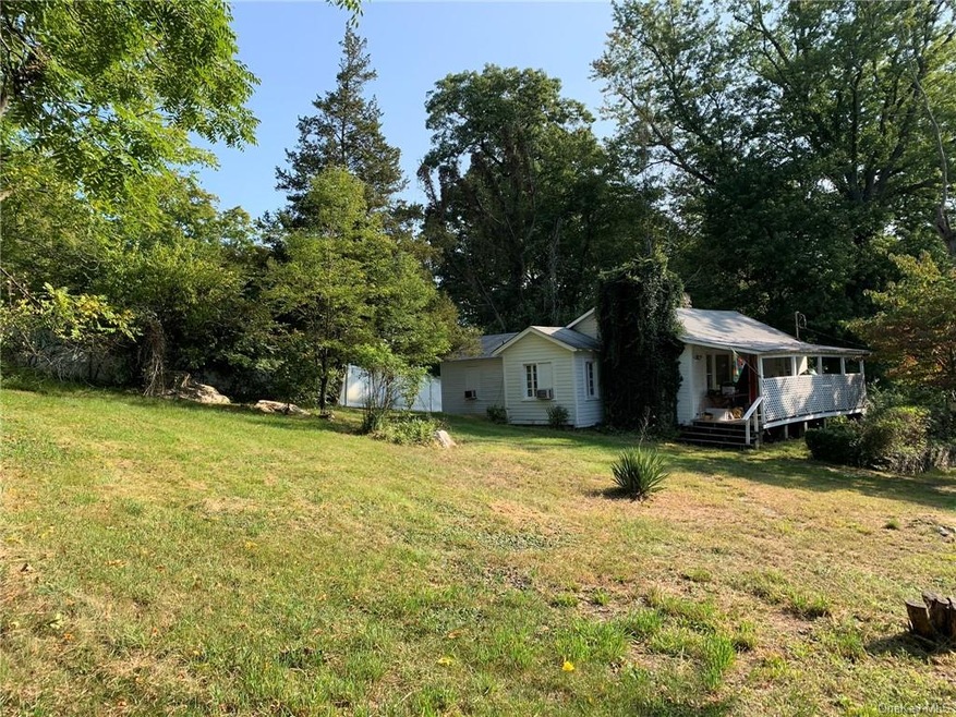 1804 Lawrence Rd, Mohegan Lake, NY 10547 - photo 1