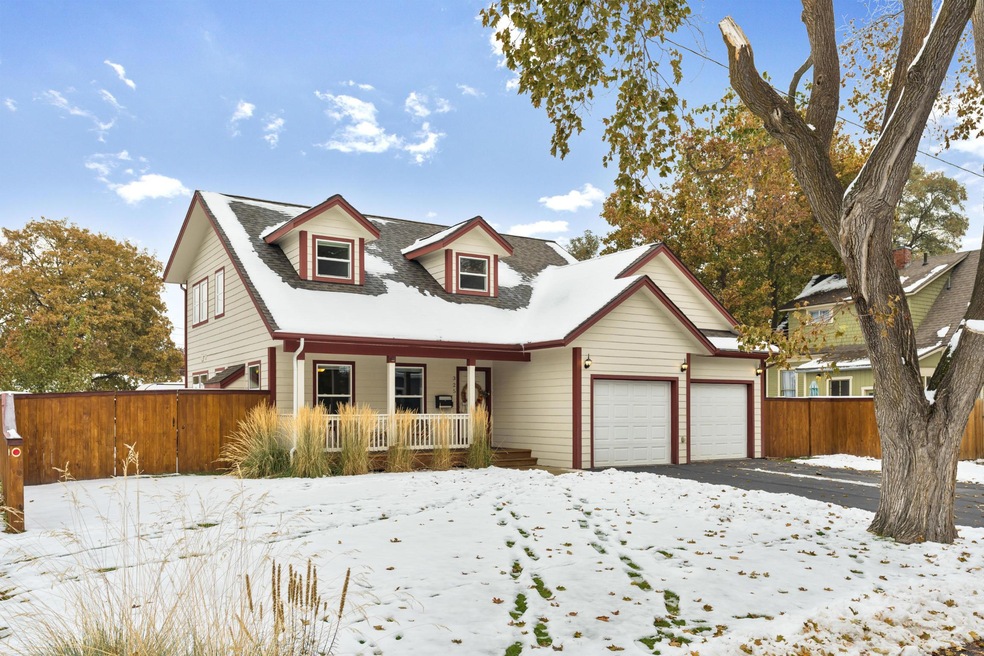 325 10th St E, Kalispell, MT 59901 - photo 1