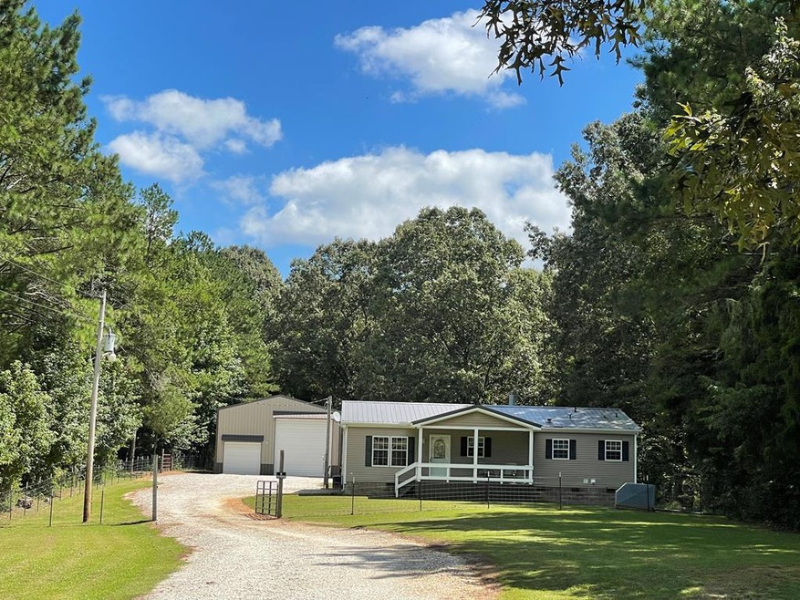 365 Travis Boyd Rd, Mansfield, TN 38236 - photo 1