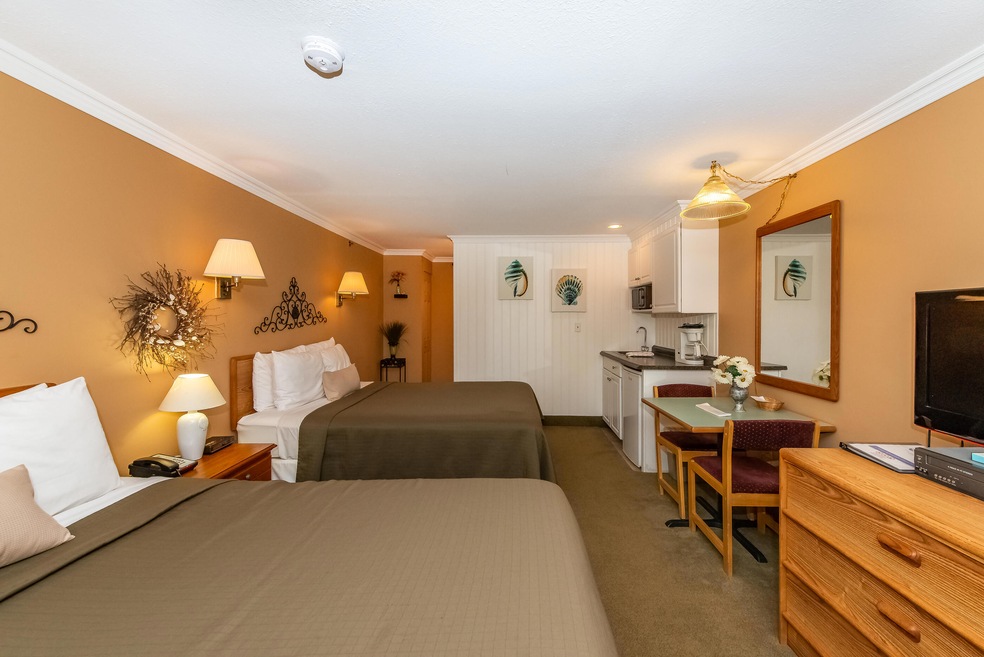 733 Post Rd unit 230, Wells, ME 04090 - photo 1