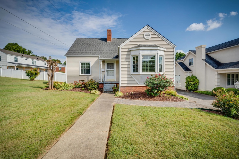 1517 Lamont St, Kingsport, TN 37664 MLS 9957545