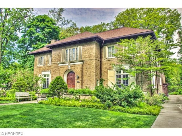 2550 Arlington