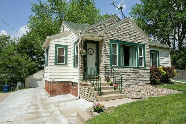 Exterior Front.
