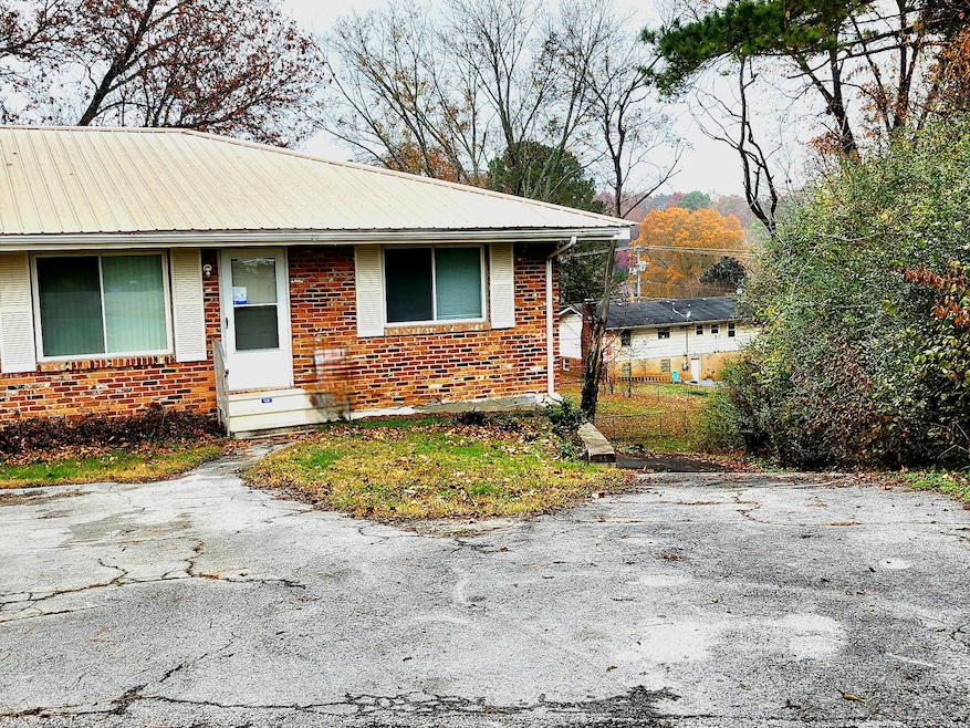 For Rent $1,200/month