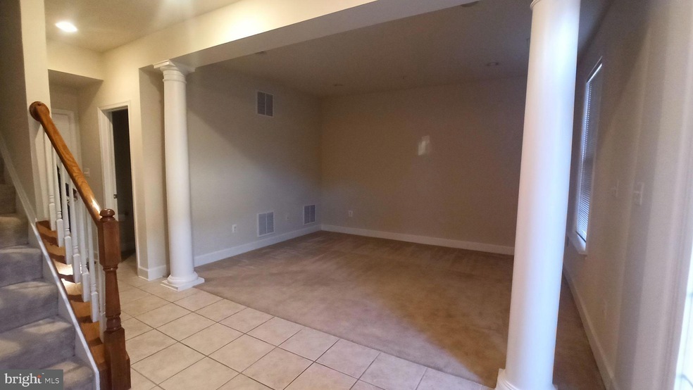 561 Odendhal Ave, Gaithersburg, MD 20877 - photo 1