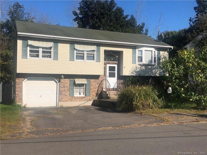 94 Madera Dr, Waterbury, CT 06704 - photo 1