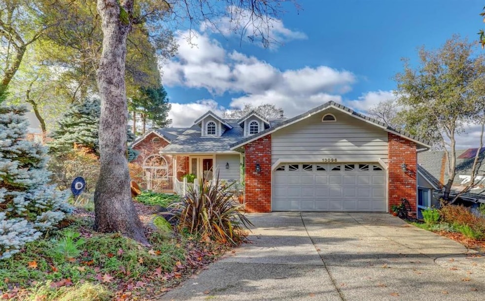 13096 Lake Wildwood Dr, Penn Valley, CA 95946 - photo 1