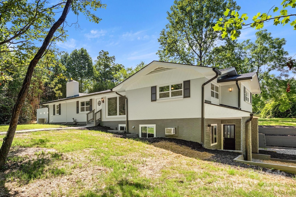 Under Contract $399,000