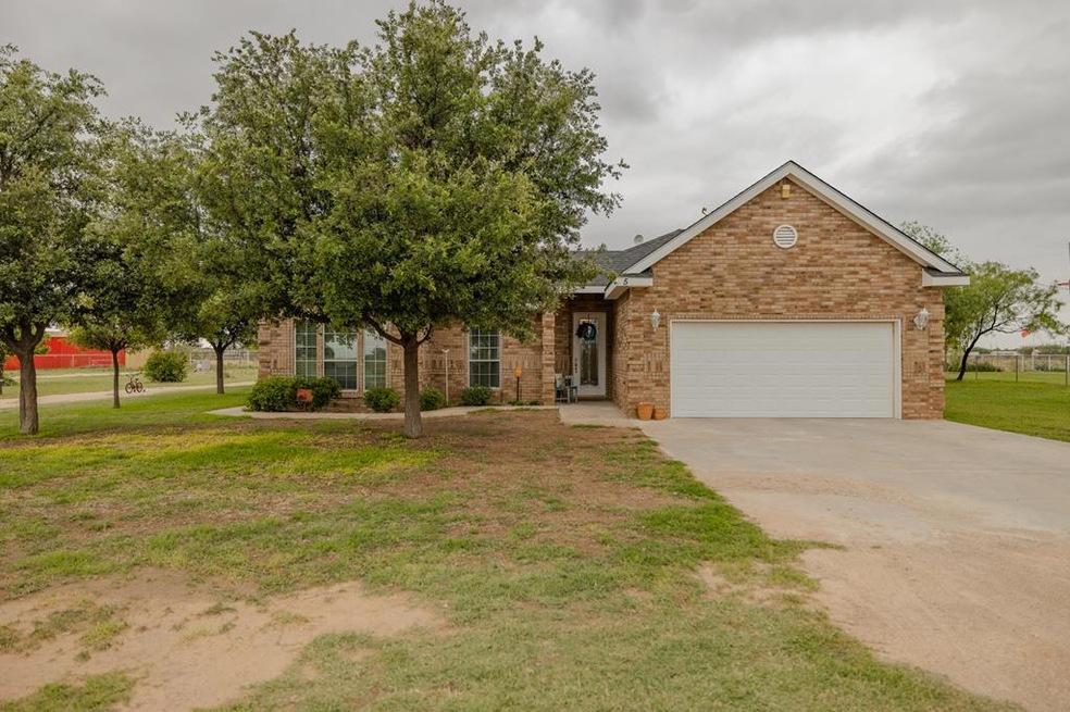 5815 N Greenway Ave, Odessa, TX 79764 - photo 1