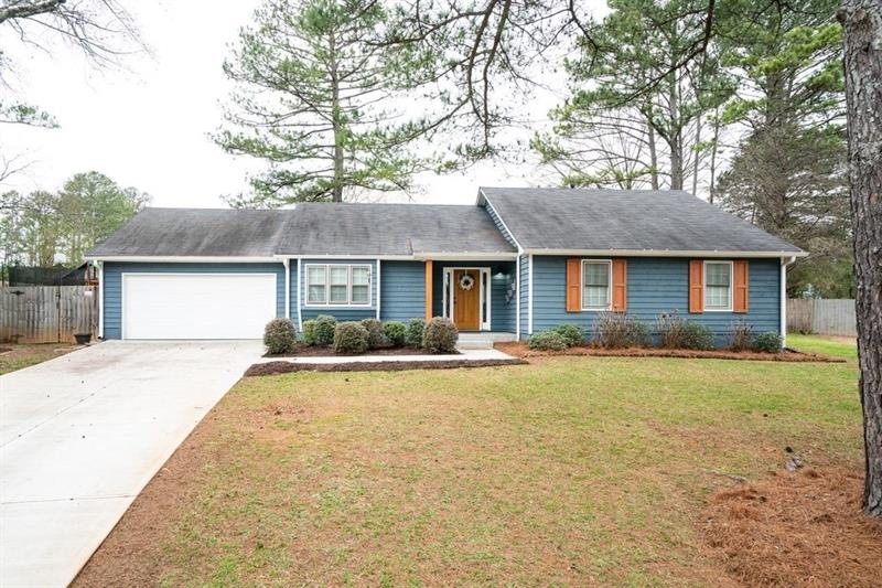4205 Meadow Ct, Marietta, GA 30066 - photo 1