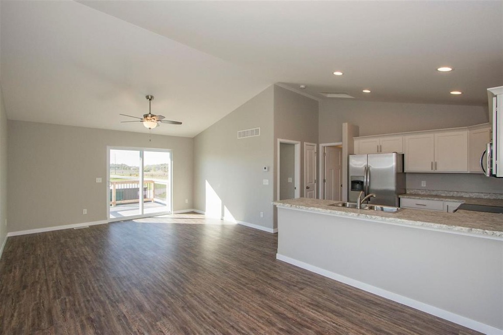 603 Riley Ln, West Branch, IA 52358 - photo 1